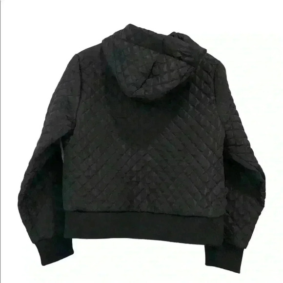 CHASER Cropped Black Hooded Jacket With Quilted Diamond Stitching Size Medium - Picture 8 of 11